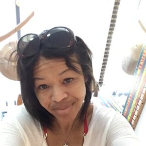 Meet your Posher, Nellcena